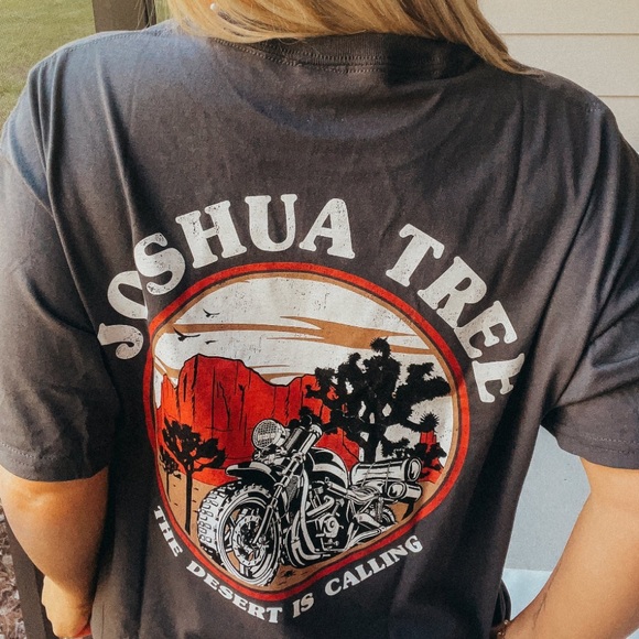 Altar’d State Wander and Roam Joshua Tree Acid Wash Tee in Size L/XL - Picture 3 of 7